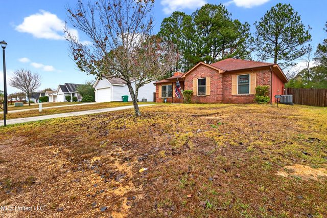14074 Woodmont Drive, Gulfport, MS 39503