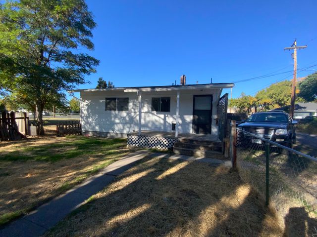 1323 Martin Street, Klamath Falls, OR 97601
