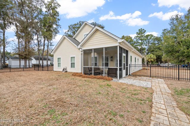 47 Gadwall Drive, Beaufort, SC 29907