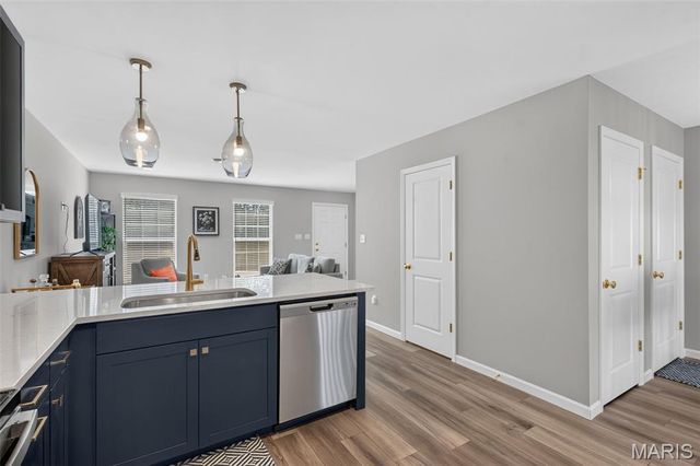 405 Sunset Hollow Drive, Wentzville, MO 63385