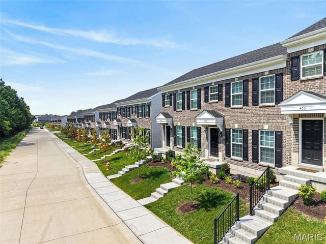 405 Sunset Hollow Drive, Wentzville, MO 63385