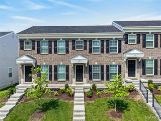 405 Sunset Hollow Drive, Wentzville, MO 63385