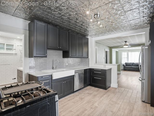 1970 Edwin Street, Hamtramck, MI 48212