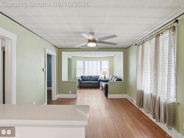 1970 Edwin Street, Hamtramck, MI 48212