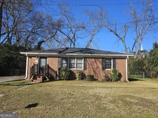 142 Burnside Street, Jonesboro, GA 30236