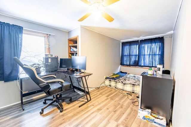 811 Pierce STREET, Onalaska, WI 54650