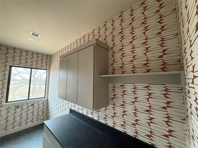 325 SW 14th Street, Oklahoma City, OK 73109