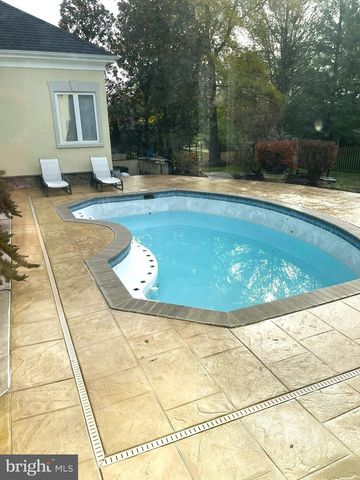 8268 ROXBOROUGH LOOP, Gainesville, VA 20155