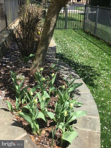 8268 ROXBOROUGH LOOP, Gainesville, VA 20155