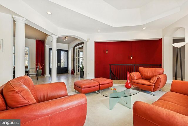 8268 ROXBOROUGH LOOP, Gainesville, VA 20155