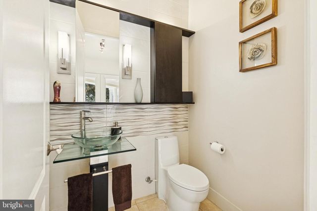 8268 ROXBOROUGH LOOP, Gainesville, VA 20155