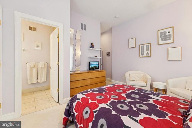 8268 ROXBOROUGH LOOP, Gainesville, VA 20155