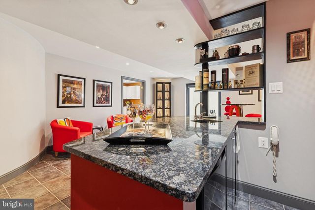 8268 ROXBOROUGH LOOP, Gainesville, VA 20155