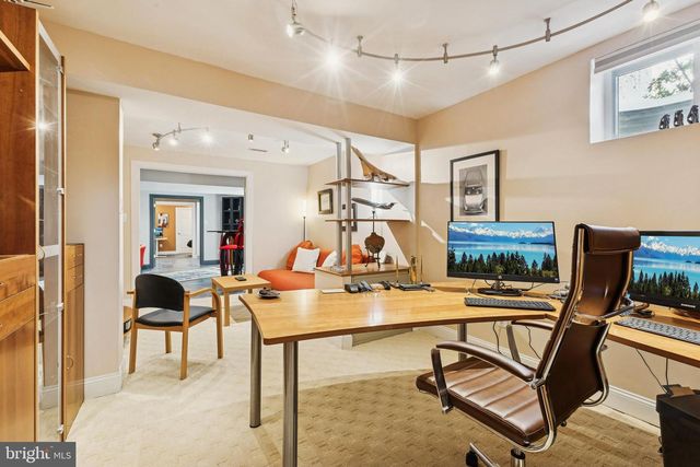 8268 ROXBOROUGH LOOP, Gainesville, VA 20155