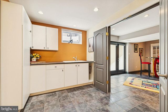 8268 ROXBOROUGH LOOP, Gainesville, VA 20155