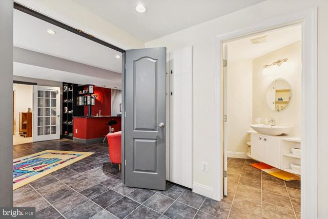 8268 ROXBOROUGH LOOP, Gainesville, VA 20155