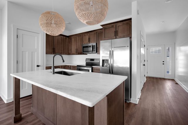 65 Duncan Ln, Winchester, TN 37398