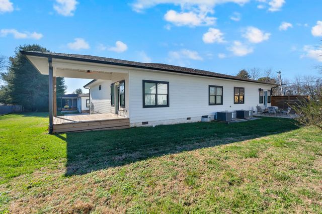 65 Duncan Ln, Winchester, TN 37398