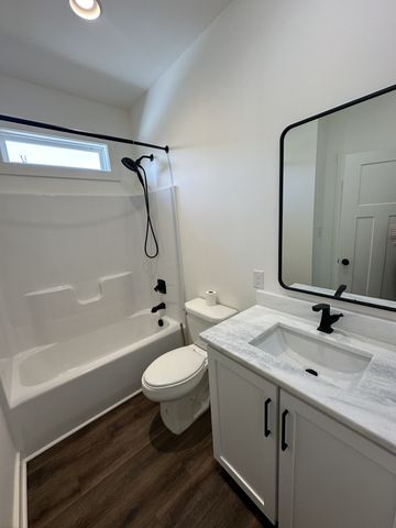 65 Duncan Ln, Winchester, TN 37398