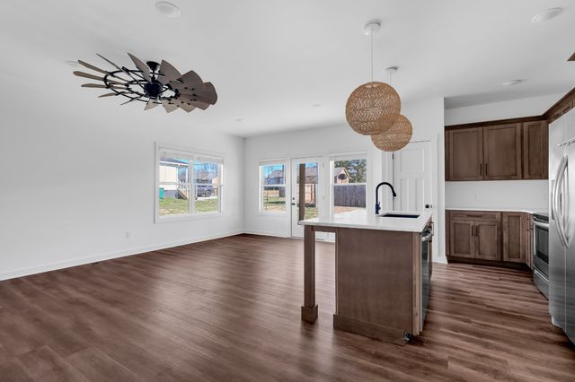 65 Duncan Ln, Winchester, TN 37398