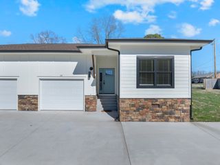 65 Duncan Ln, Winchester, TN 37398