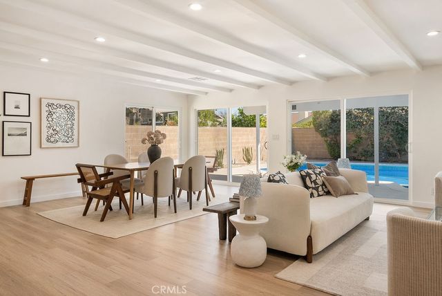 18630 Cantara Street, Reseda, CA 91335