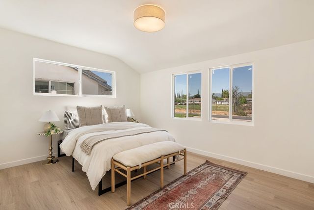 18630 Cantara Street, Reseda, CA 91335