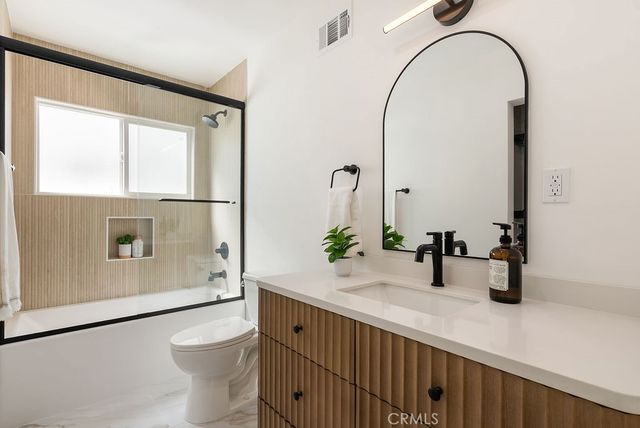 18630 Cantara Street, Reseda, CA 91335