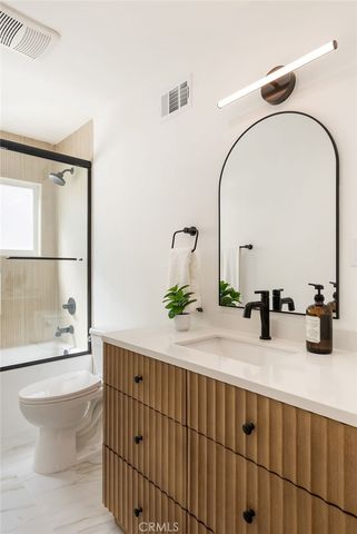 18630 Cantara Street, Reseda, CA 91335