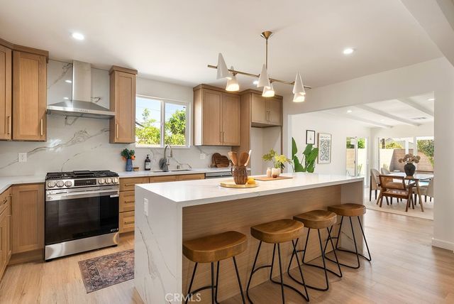 18630 Cantara Street, Reseda, CA 91335