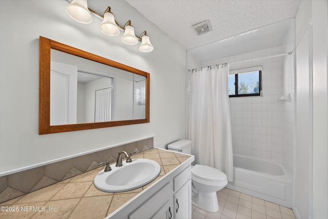 985 SWEETWOOD Court, Orange Park, FL 32065