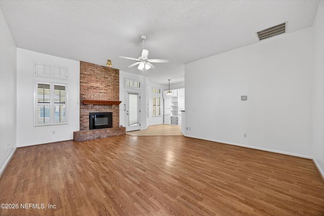 985 SWEETWOOD Court, Orange Park, FL 32065