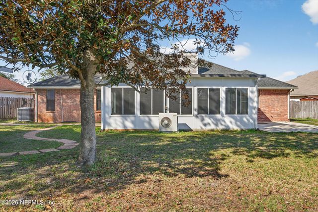 985 SWEETWOOD Court, Orange Park, FL 32065