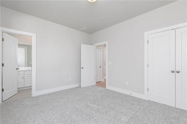 2304 Mockernut Trail 143, Smyrna, GA 30080