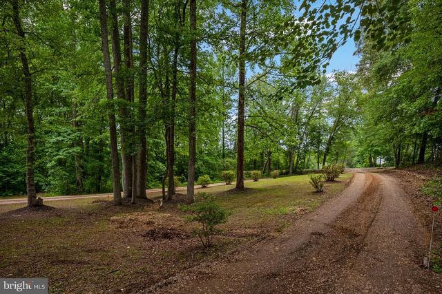 10512 CATHARPIN RD, Spotsylvania, VA 22551