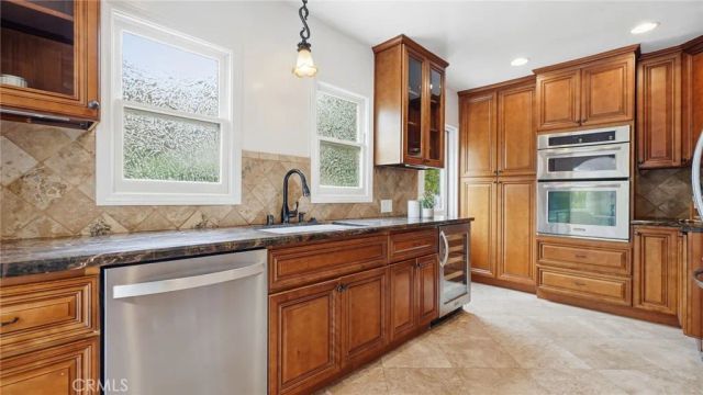 3625 Cerritos Ave, Long Beach, CA 90807