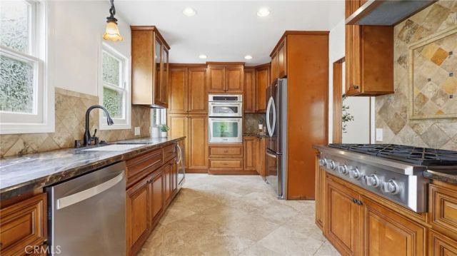 3625 Cerritos Ave, Long Beach, CA 90807