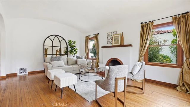 3625 Cerritos Ave, Long Beach, CA 90807
