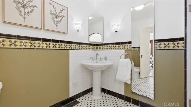 3625 Cerritos Ave, Long Beach, CA 90807