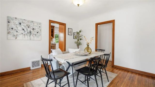 3625 Cerritos Ave, Long Beach, CA 90807