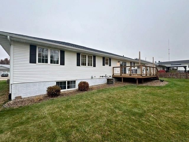 1201 7th St. N.E., Independence, IA 50644