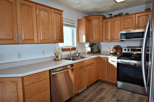 1201 7th St. N.E., Independence, IA 50644