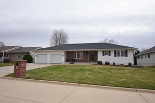 1201 7th St. N.E., Independence, IA 50644