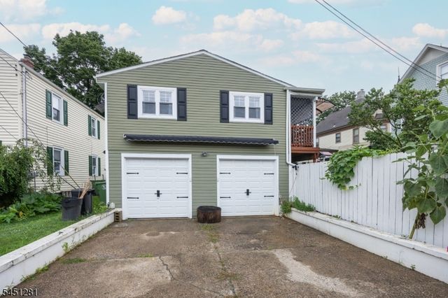 21 N Lincoln Ave, Washington Boro, NJ 07882