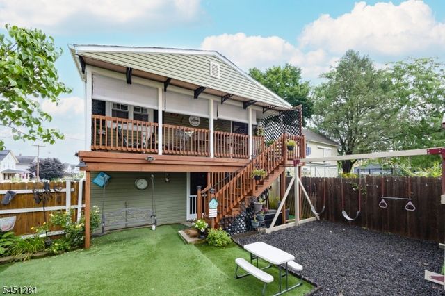 21 N Lincoln Ave, Washington Boro, NJ 07882