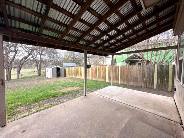 8604 Piney Creek BND, Austin, TX 78745