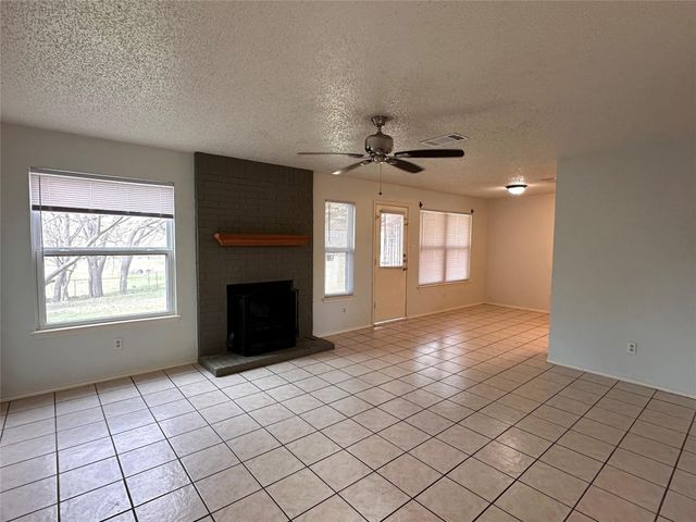 8604 Piney Creek BND, Austin, TX 78745