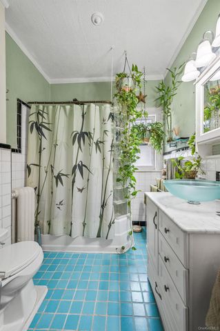455 E 28th Street, Brooklyn, NY 11226