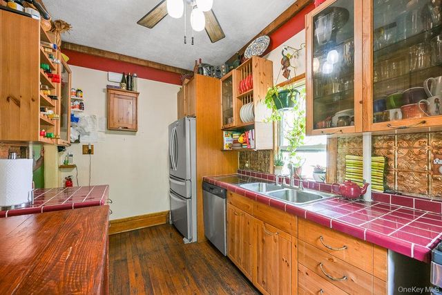 455 E 28th Street, Brooklyn, NY 11226