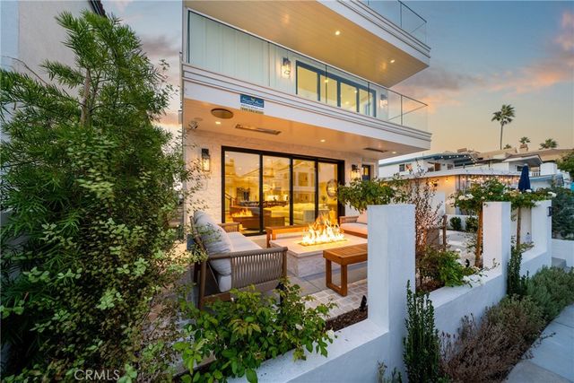 123 44th Street, Newport Beach, CA 92663